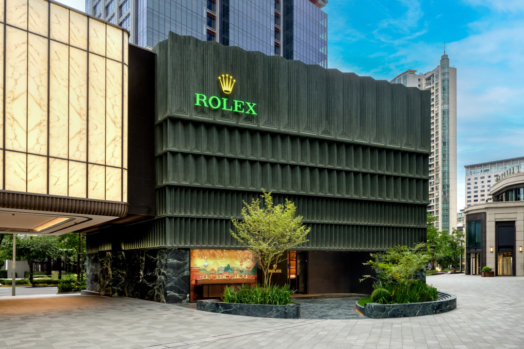 官方认证中古第一次卖赢了水货全新：四到五成溢价实测，表友的三条路怎么选