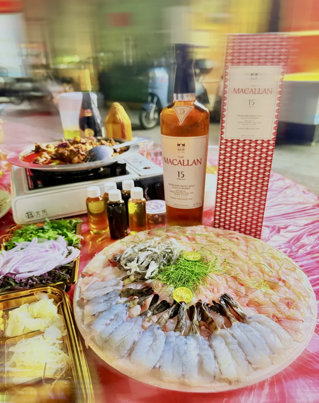 六个星厨端上中秋家宴：麦卡伦这桌酒，带哪瓶、配什么、怎么接“该倒茅台了”