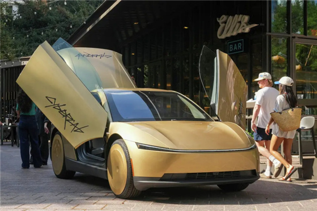 坐进无方向盘的Cybercab:深度体验马斯克AI模型