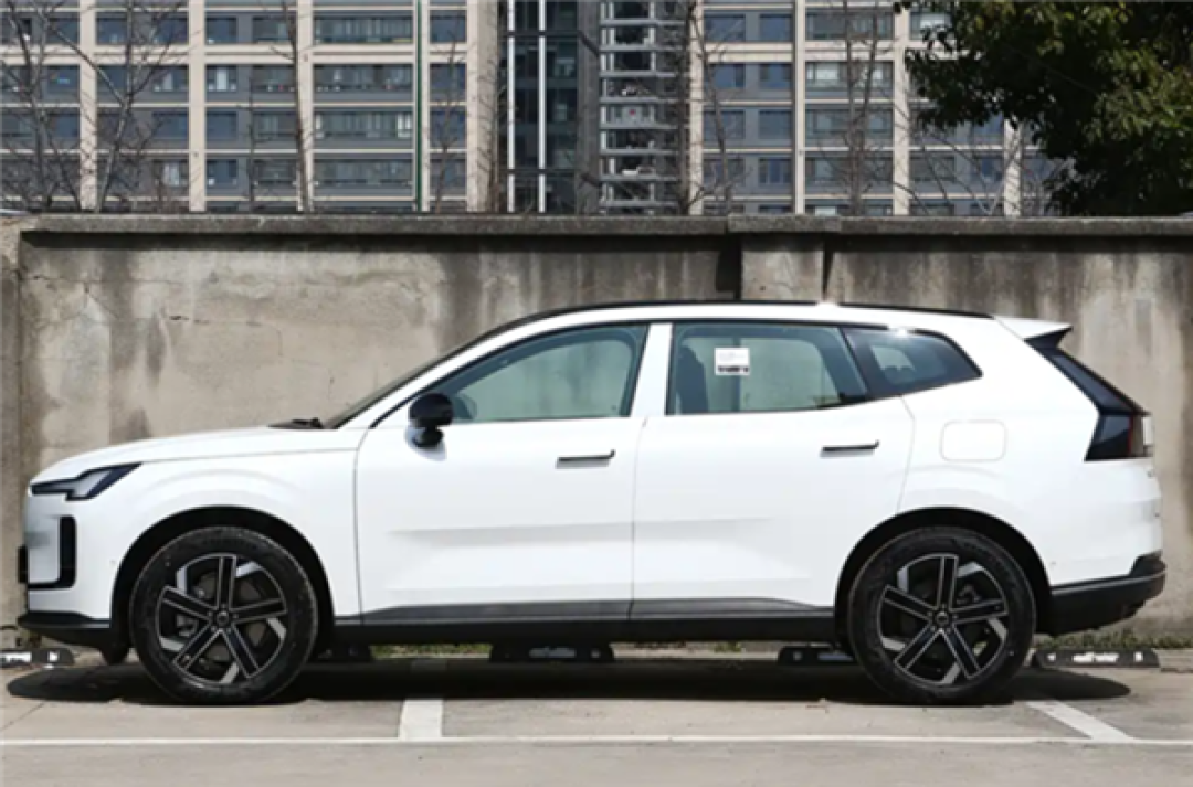 狂降21万 沃尔沃XC70跌至19.99万起！4S店：多车型同步下调