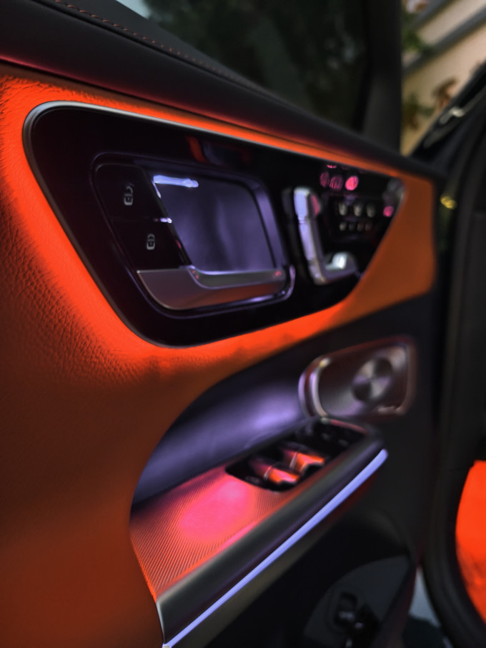 奔驰SUV