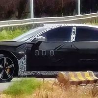 小米 SU7 L 又上街了，这次不是"拉皮"那么简单