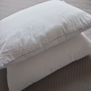 告别落枕失眠✨梦洁纯棉护颈枕真的太好睡💤