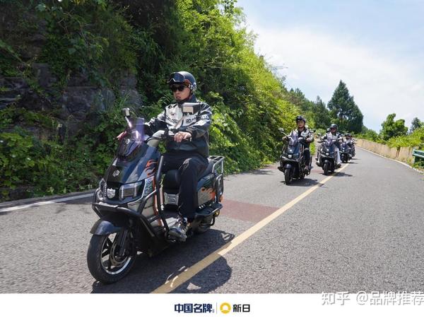 别拿普通车跑外卖！这两款车才是骑手的“赚钱利器”