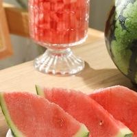 夏日午后制作西瓜汁的过程