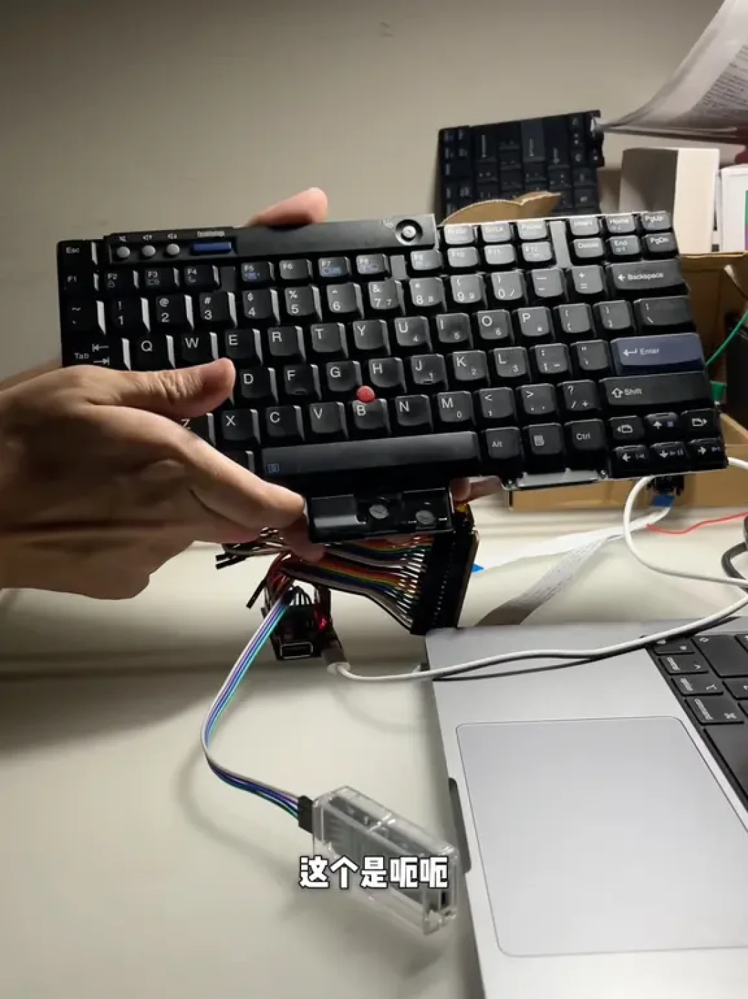 29赞回答「ThinkPad键盘没必要神话」:核完键程、涂层、松动三本账,该买该修该劝退的人分开对账