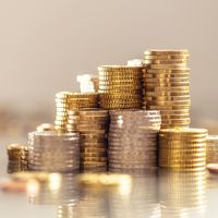 「3.5%纯保证」增额寿又“回归”：先在评论区扣“2”之前，把2.0%、1.68%、94.4%和27万这四笔账算完