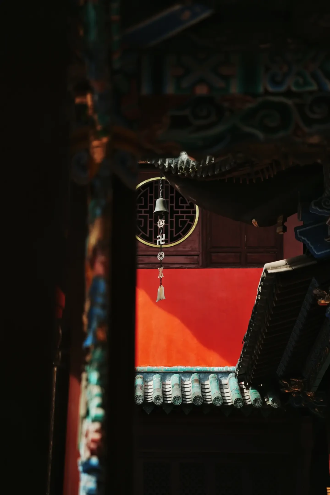 一边骂