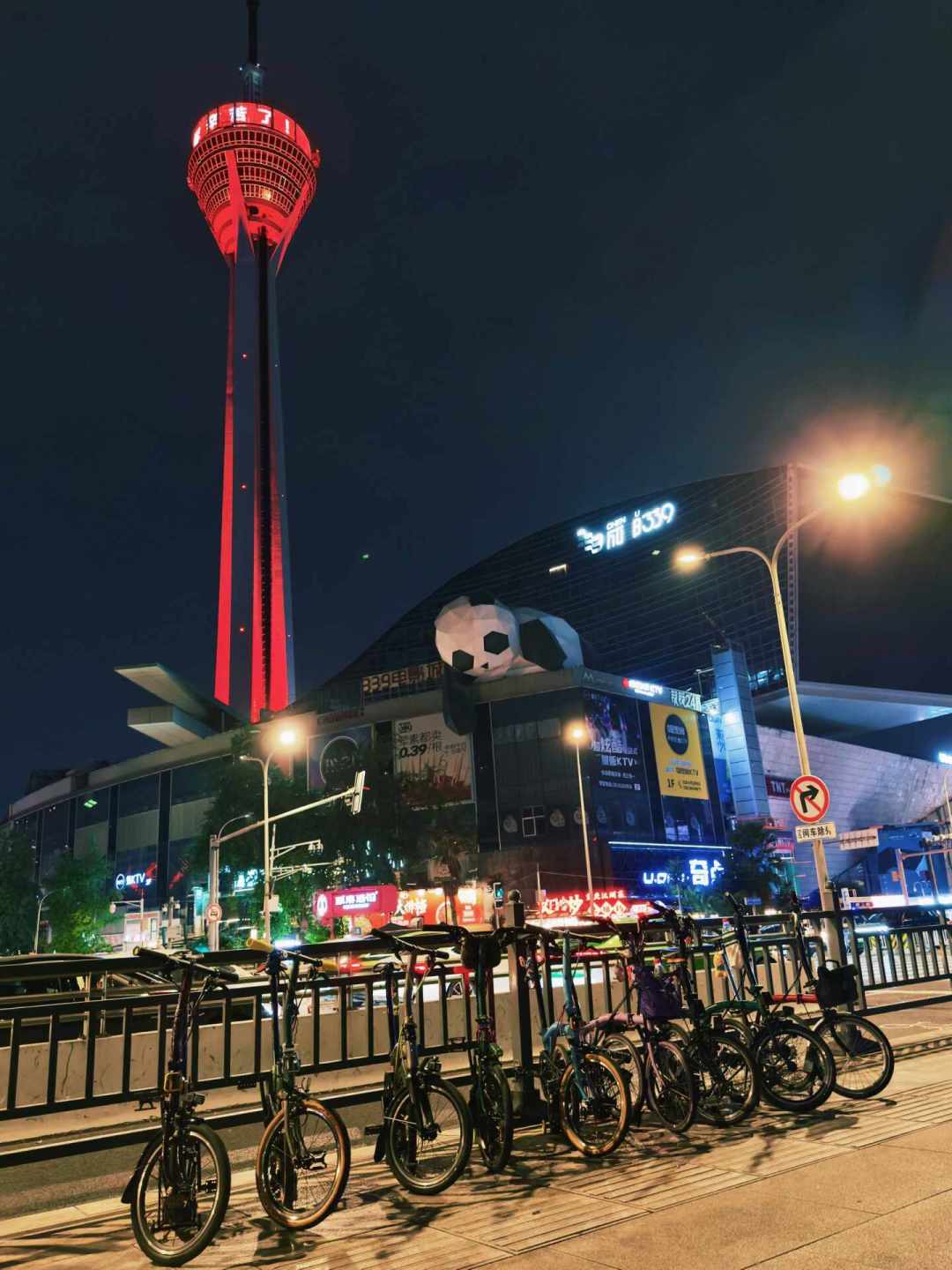 秋分后天黑提前,布圈集体骑进夜里:这笔小布“夜骑账”,我捋成一条时间线、三道法律红线、四档灯位决策和三类人
