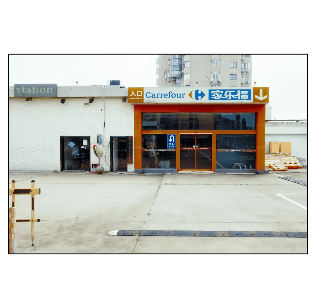 18498元买一台“三无”全画幅:适马bf的涨价账、改件账和退路账,逛完九月快闪再下单
