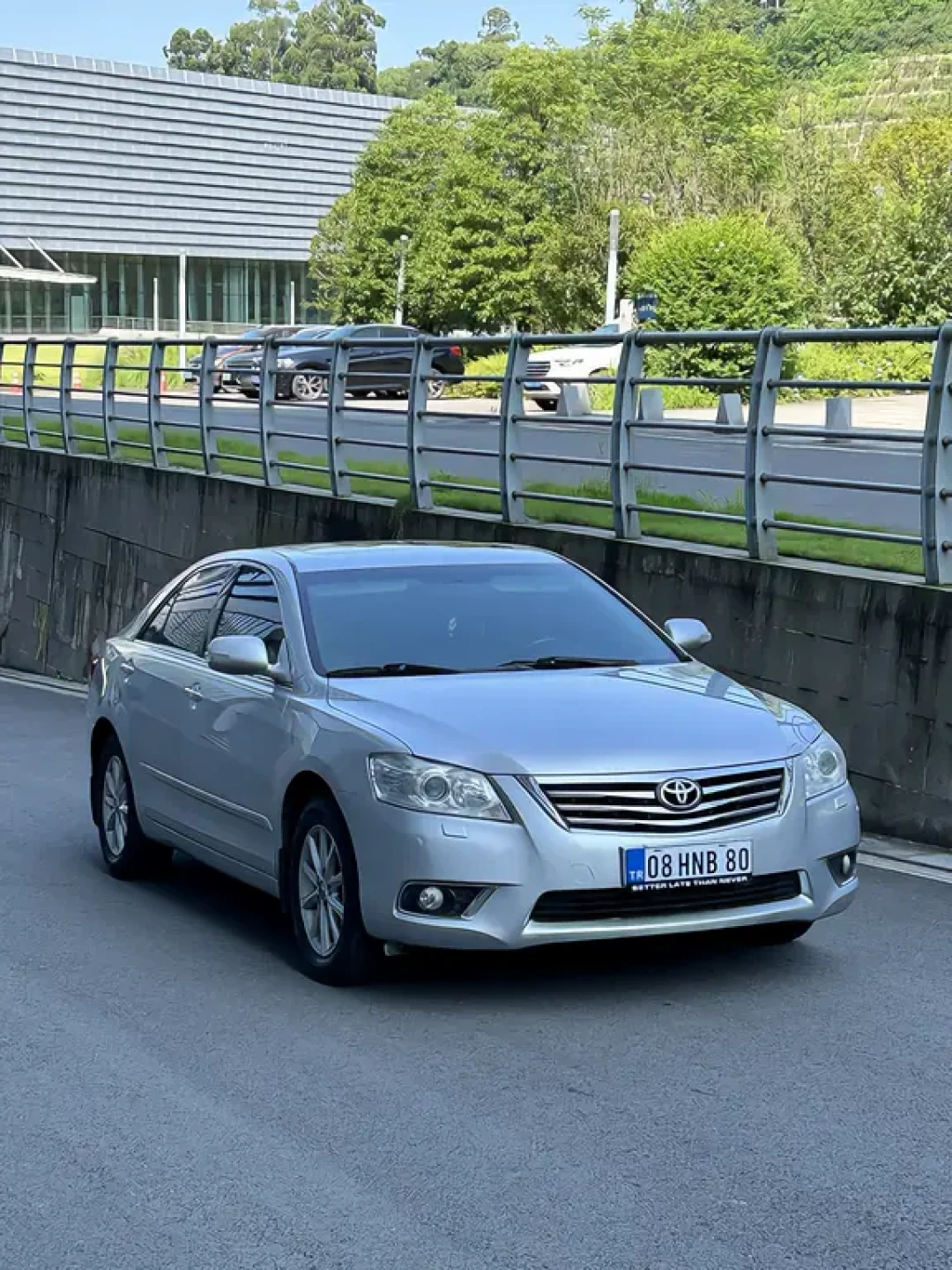 宝马X6跌到2万8、17年POLO两万九：崩盘潮里淘老车，先算出车商不报的“第二笔价”