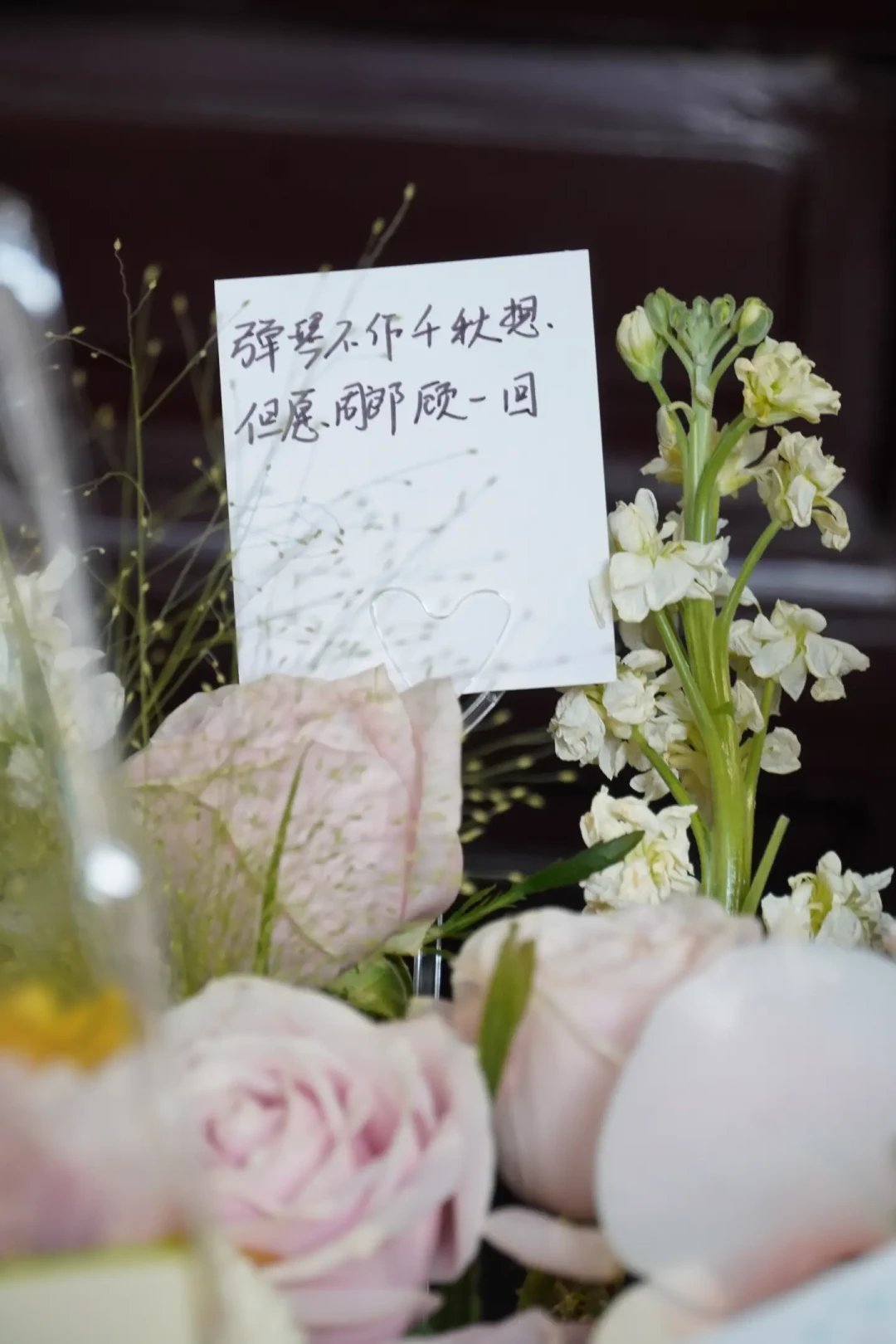 被泼漆的周瑜像焕然一新:国庆