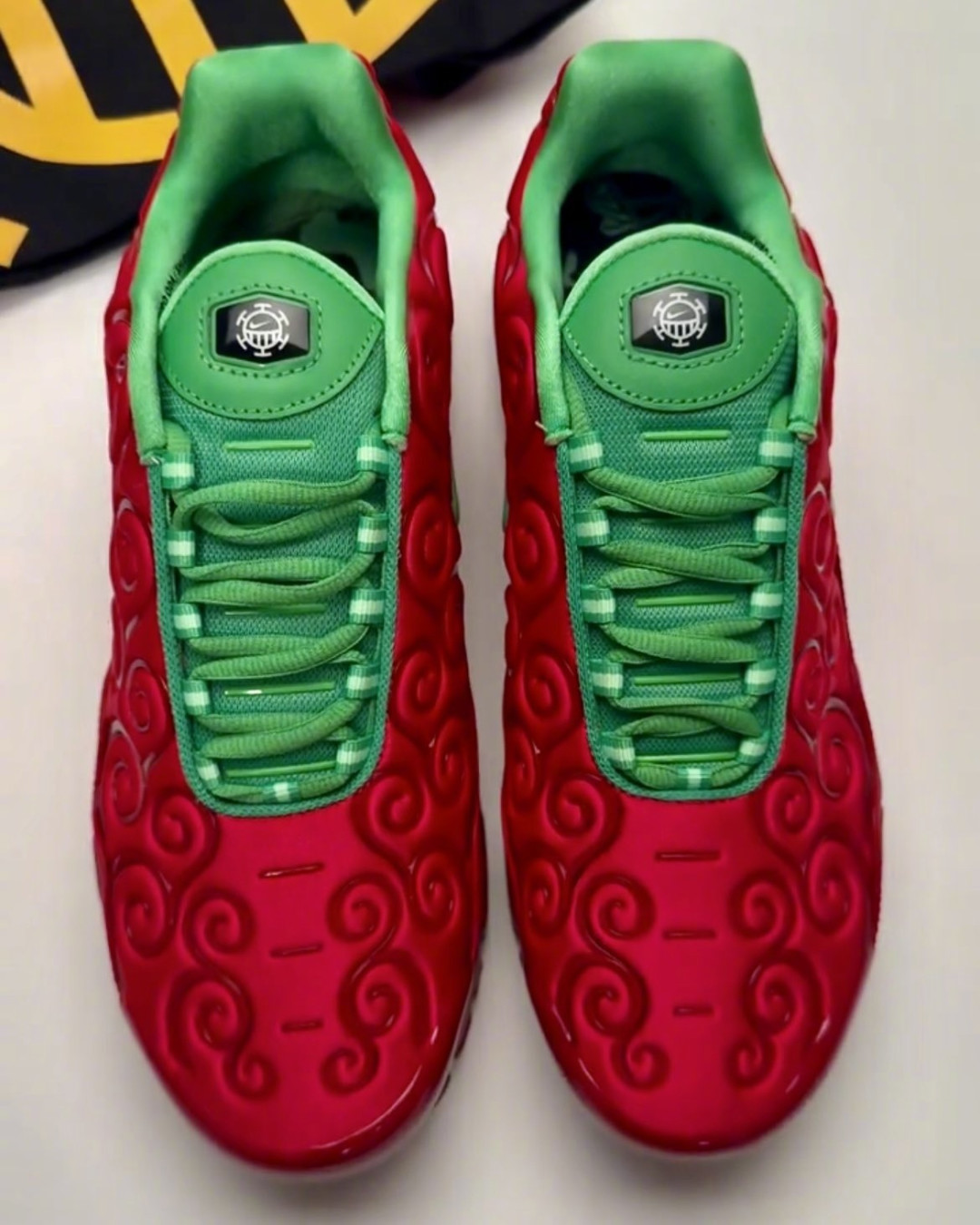 烧烧果实上海开卖了,尼卡党想要的那双得等到25号:NIKE×海贼王四条入手路线,两笔账先算清