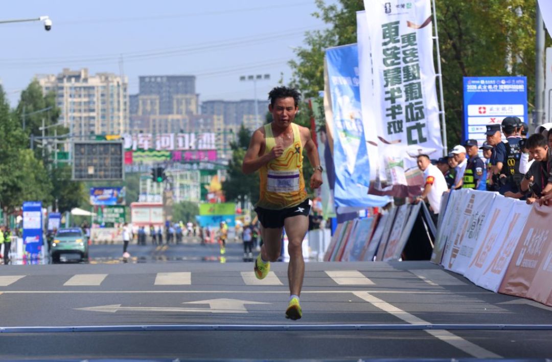 两周6个新手在知乎问同一件事:首马
