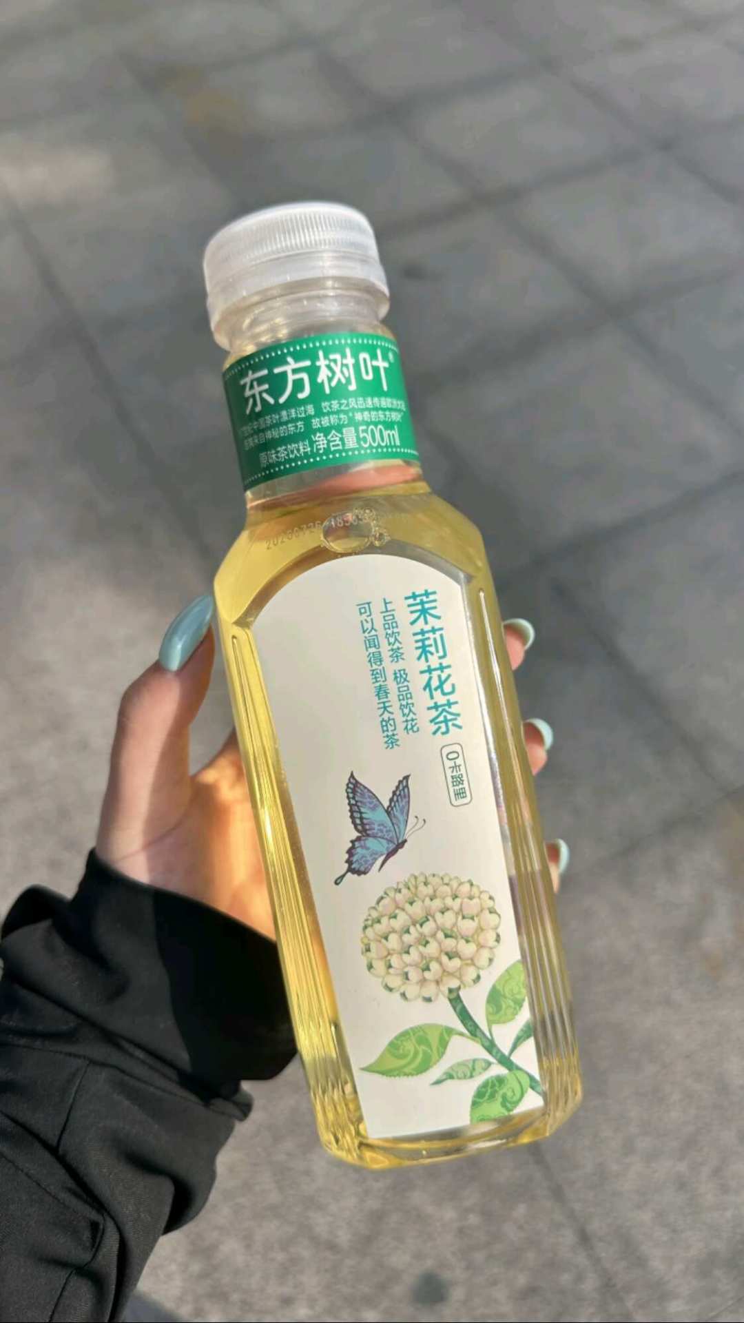 蜜雪的茶底涨四成、售价不动:9月打响的「茉莉茶底大战」,把你那杯奶绿偷偷换掉了
