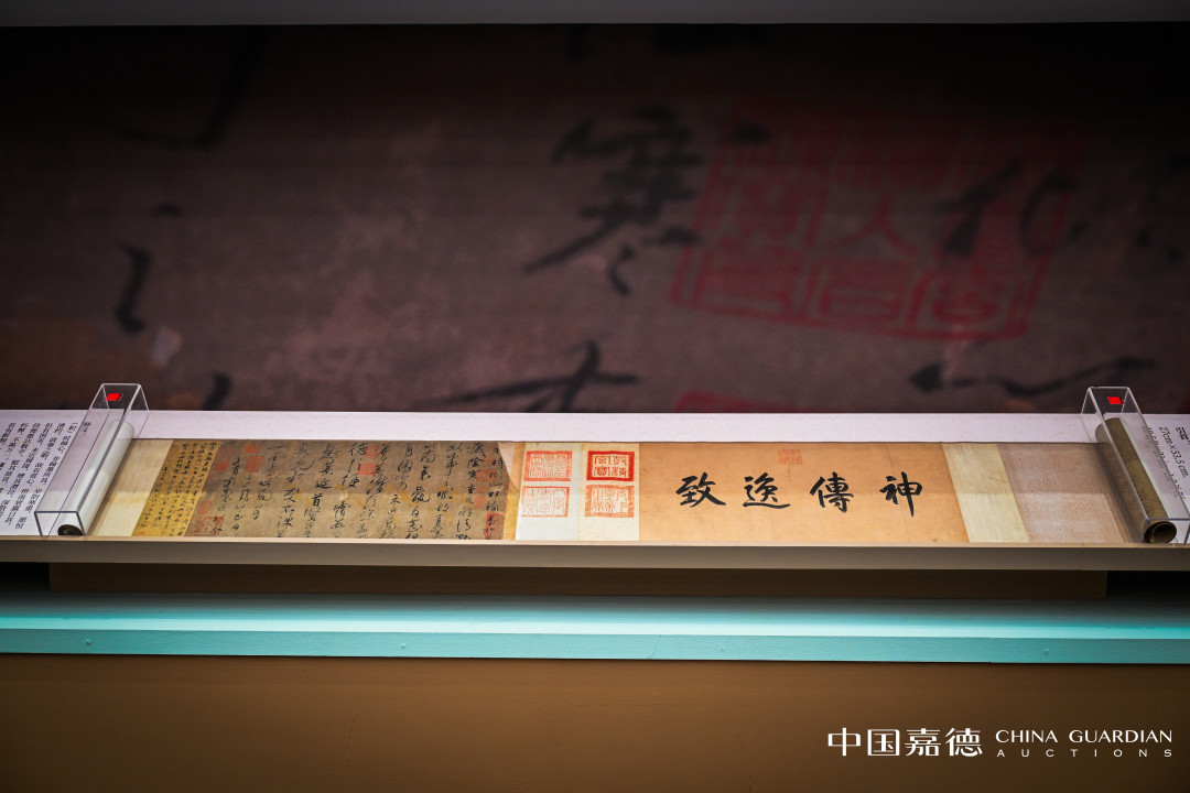 地摊卖起了20元玉米盲盒,拍行预展排起长队:古董圈这次
