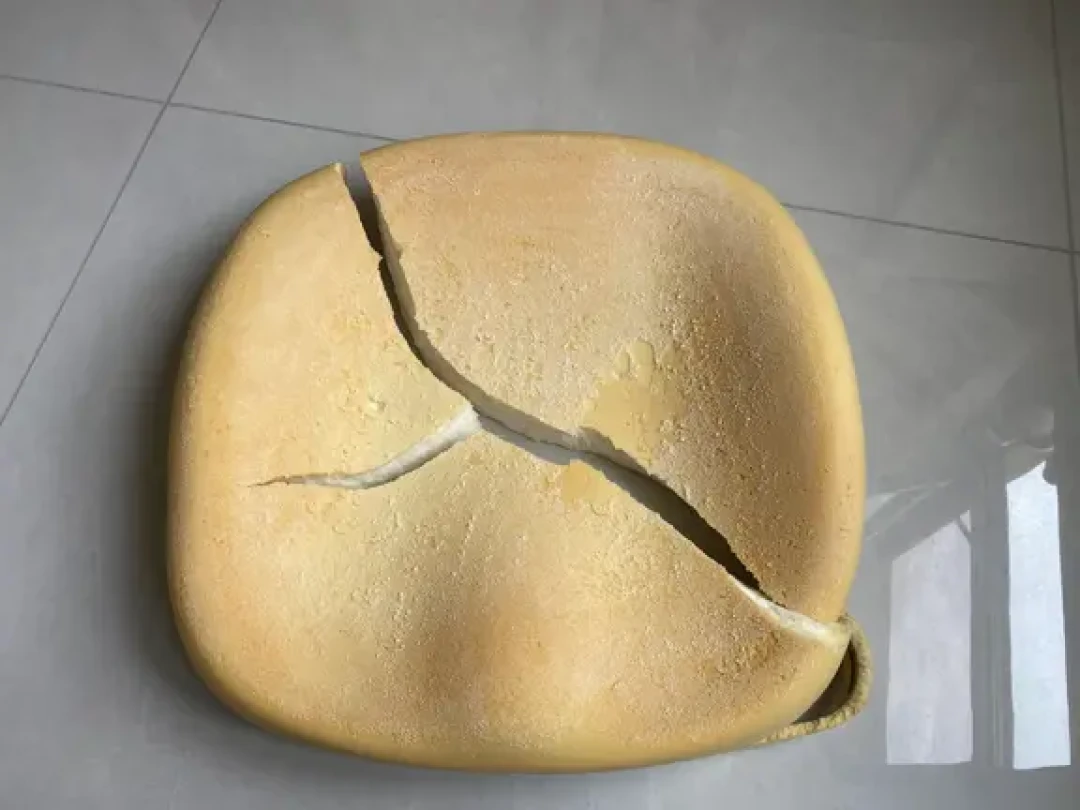 开学两周,爱果乐用户掀起一场“查椅”:7个品牌的学习椅都在坐垫粉化,“坐着难受”的三种分型别一起算进质量账