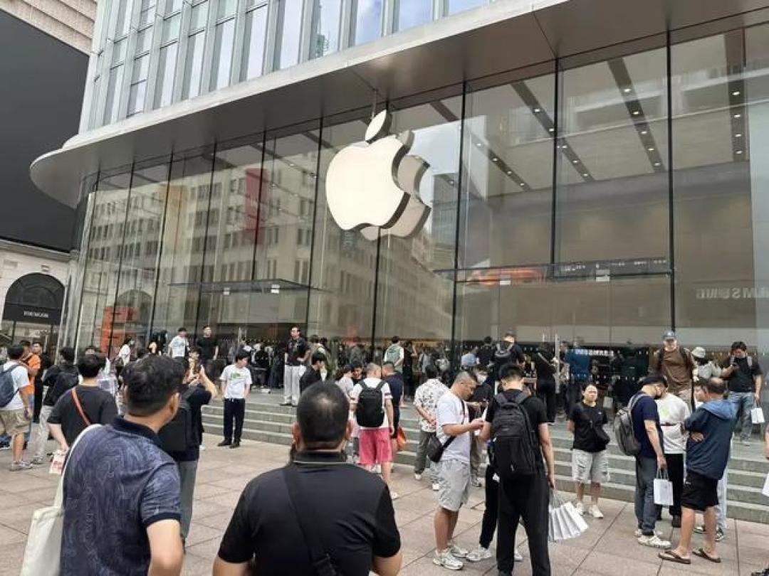 iPhone 18 Pro最高溢价三千 黄牛坦言敢炒不敢压货