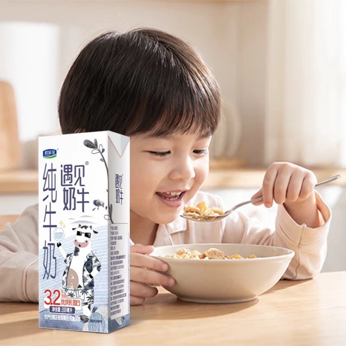 君乐宝常温牛奶