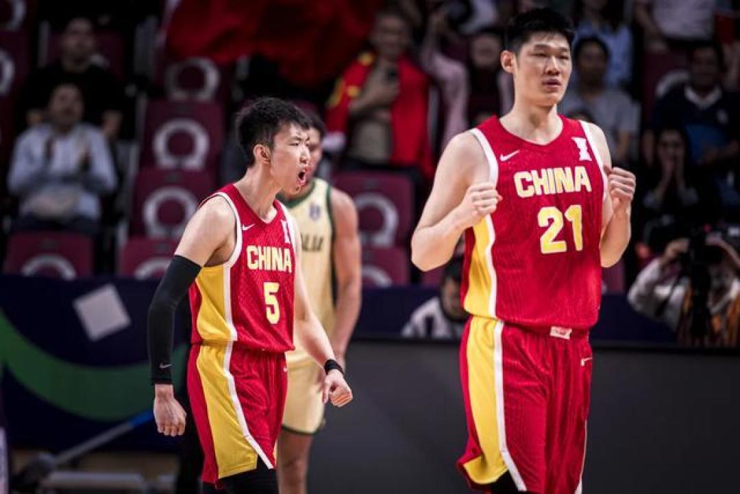 小组赛狂胜128分强势晋级,中国男篮考验或许要等半决赛