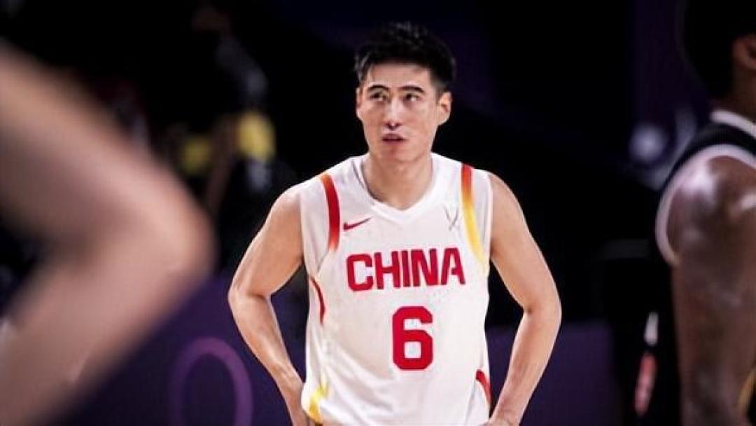 小组赛狂胜128分强势晋级,中国男篮考验或许要等半决赛