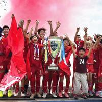 9场轰入17球！石门五小8岁小将西班牙斩获金靴与MVP