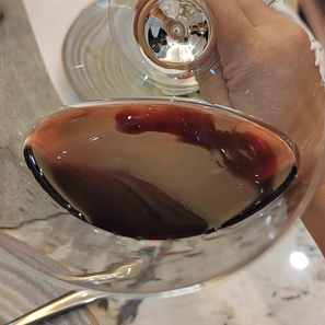 喝了这么多年酒，踩过的红酒坑能绕地球一圈