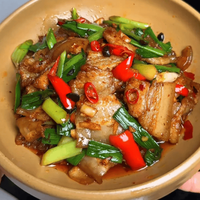 二刀肉煮七分再回锅，豆瓣蒜苗小火煸香不腻