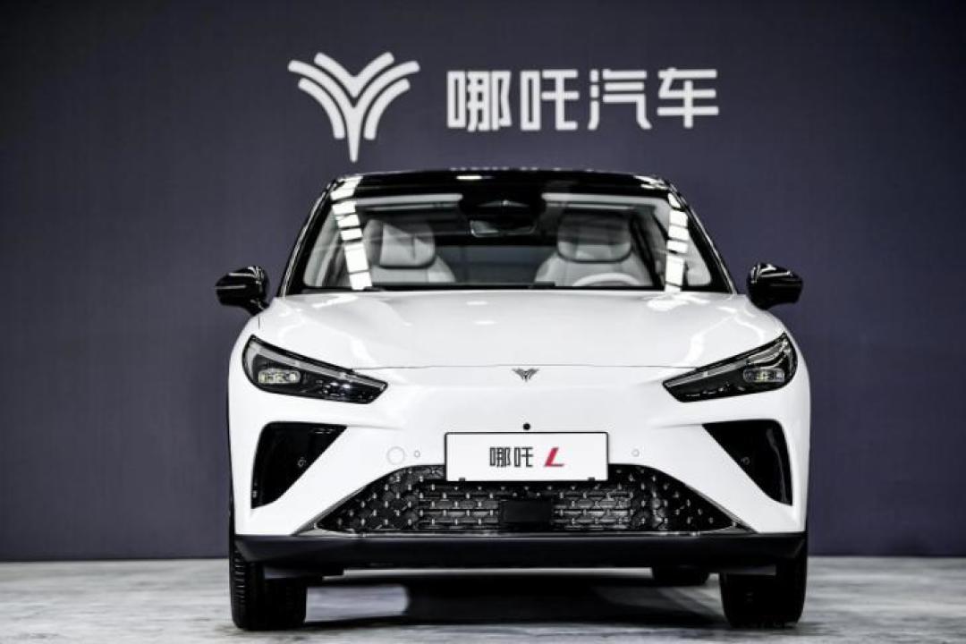 太乙30亿接盘哪吒,草案还写了「恢复备件和售后」:40万车主别急着庆祝复活,先把承诺、先例和表决结果这三层分清