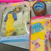 星中转运香港自提线 Barbie服饰礼盒 体验满意~