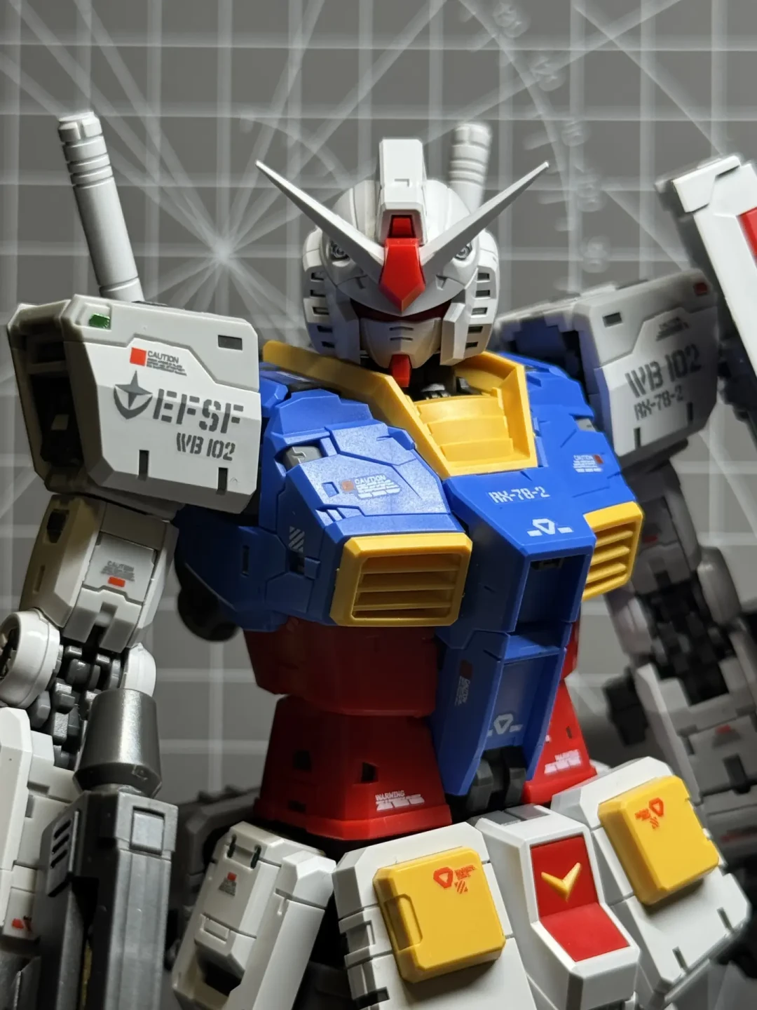 首发168、再版88自砍一刀:胖虎「阿祖」半价背刺全场,同周官方RG 1/100突袭亮相——「大元祖」该上国产还是捡官方,这条打了15个月的价格战三笔账我替你摸完了