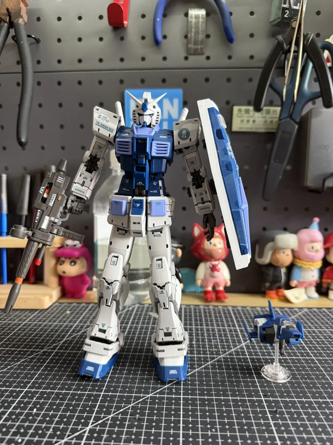 首发168、再版88自砍一刀:胖虎「阿祖」半价背刺全场,同周官方RG 1/100突袭亮相——「大元祖」该上国产还是捡官方,这条打了15个月的价格战三笔账我替你摸完了