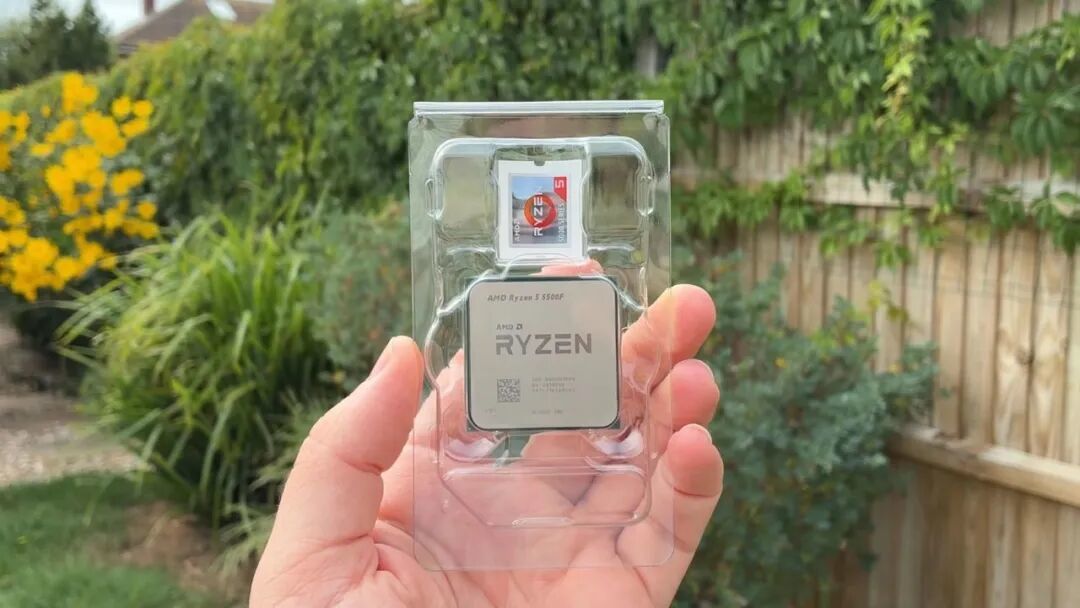 AMD锐龙5 5500F在早期游戏基准测试中领先锐龙5 5500最高达16%