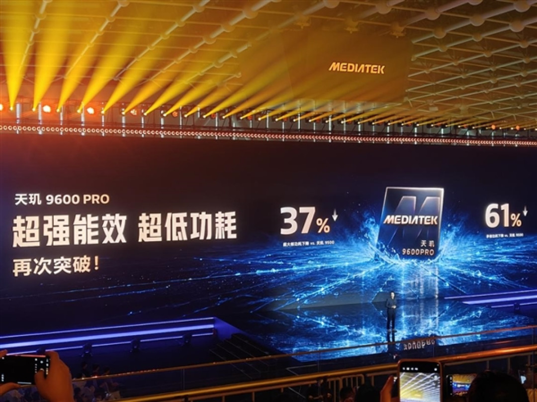 告别单打独斗!天玑9600 Pro智算融合架构发布:CPU+NPU合体