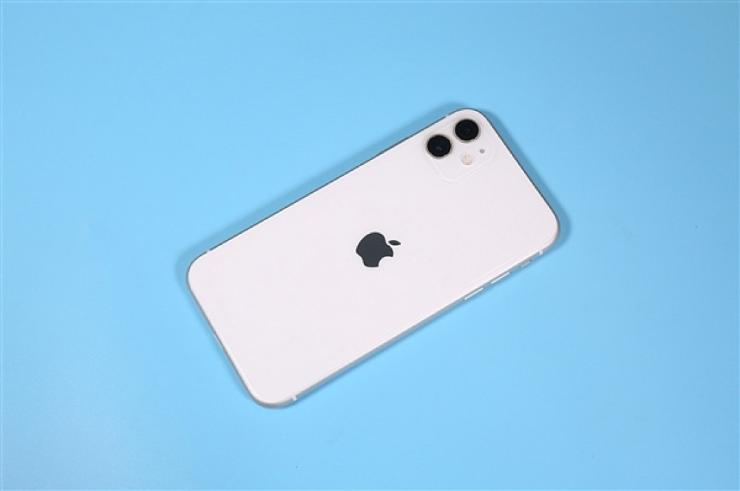 iOS 27正式版发布！苹果客服：不建议iPhone 13以下机型升级