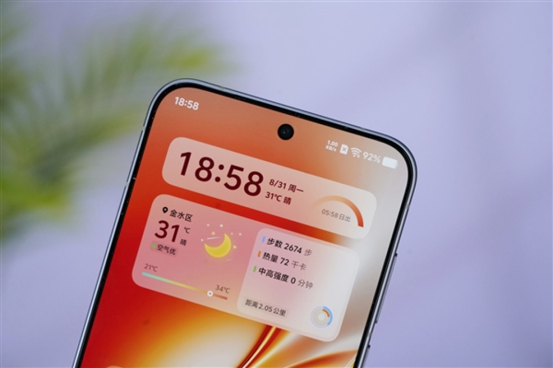 天玑9500M双芯加持!iQOO Neo11至尊版图赏