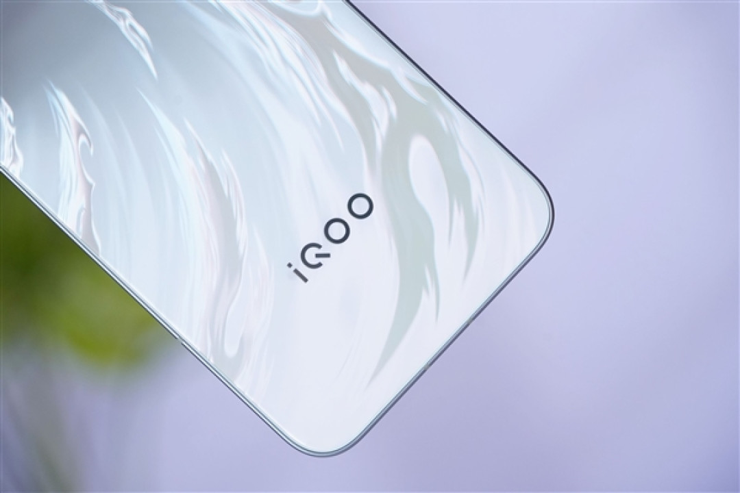 天玑9500M双芯加持!iQOO Neo11至尊版图赏
