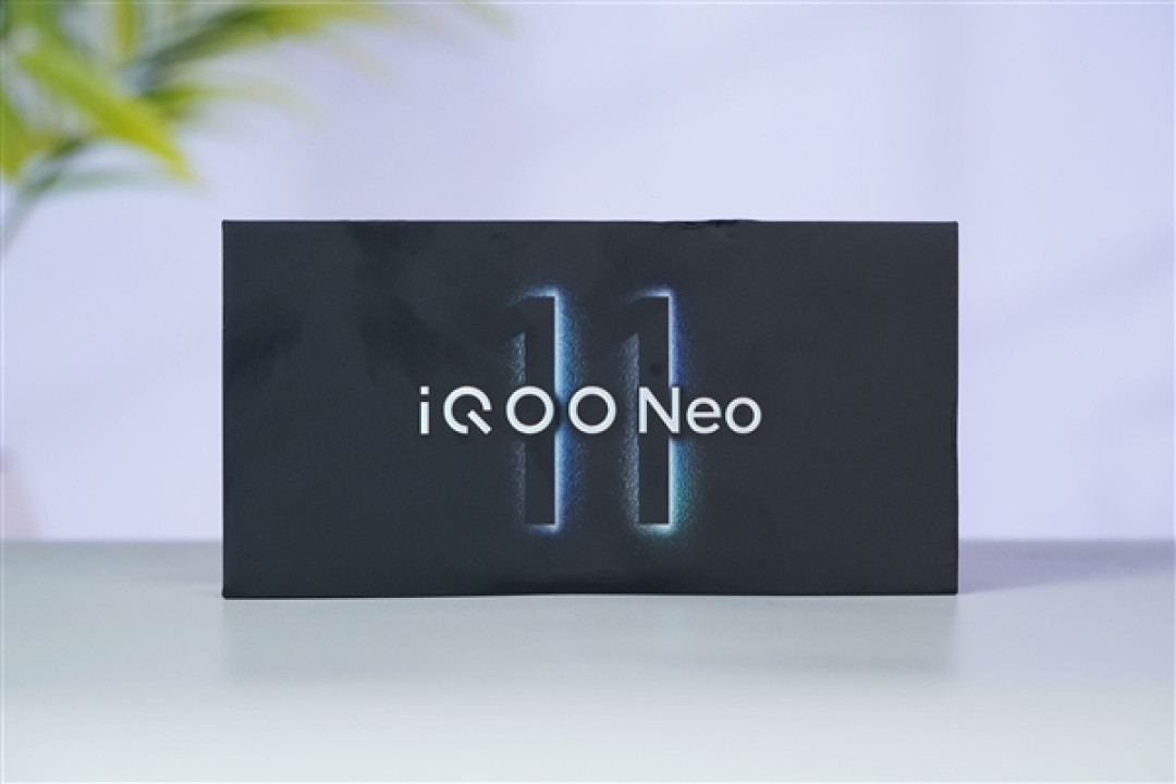 天玑9500M双芯加持!iQOO Neo11至尊版图赏