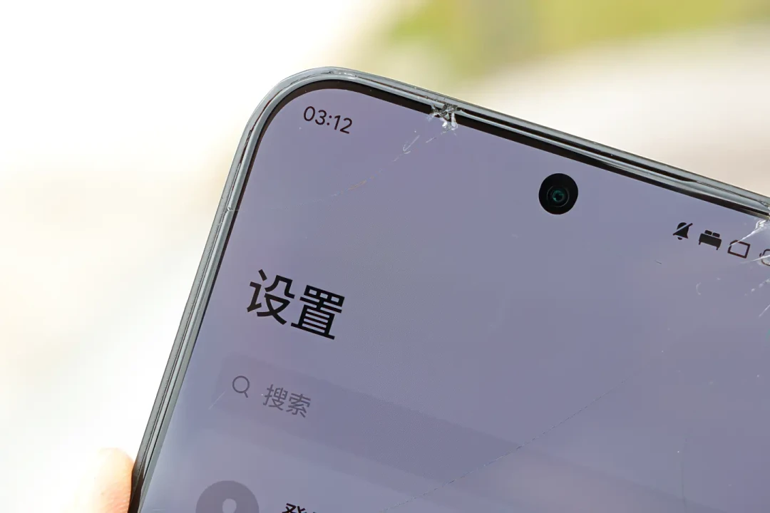 被取消的魅族22 Air被人拆了:7.67mm、5750mAh、梅花星型螺丝,「PPT产品论」这次该它还一半公道