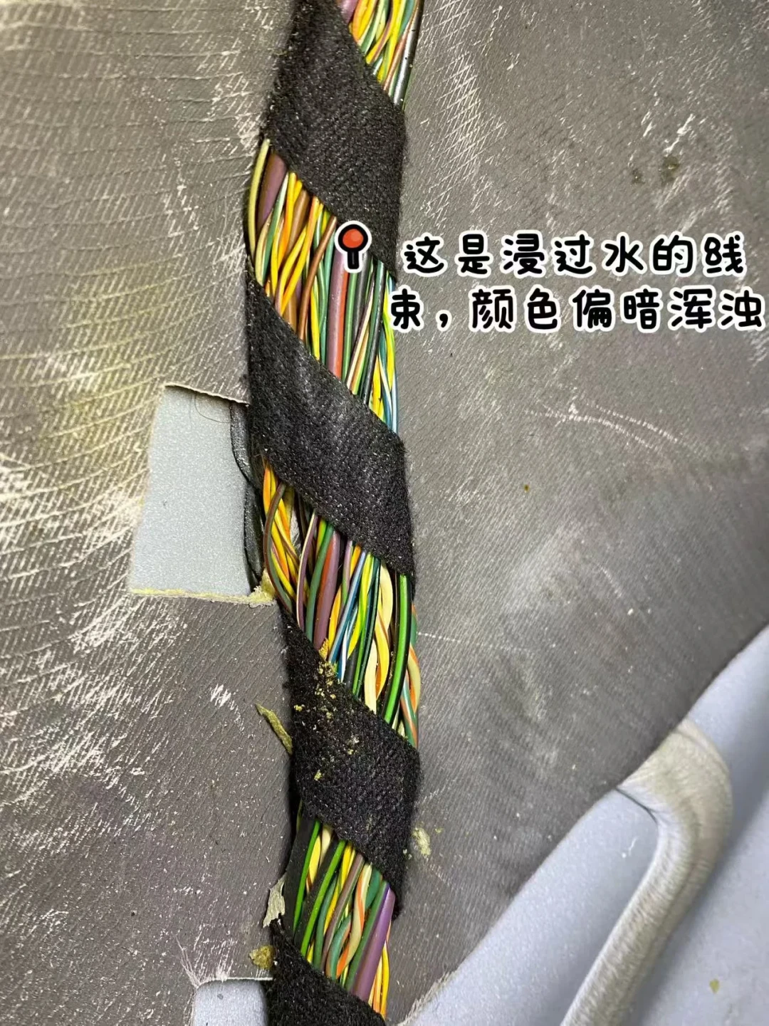 瓜子只赔600元、优信白纸黑字“十年包退”却拒退:现行国标连“泡水车”都没定义,9月买车先在合同里钉死“按谁的标准判”