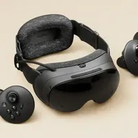 笔吧跑去测VR了：Steam Frame 1059美元还要抽签，964条评论里的三本账算完再动手