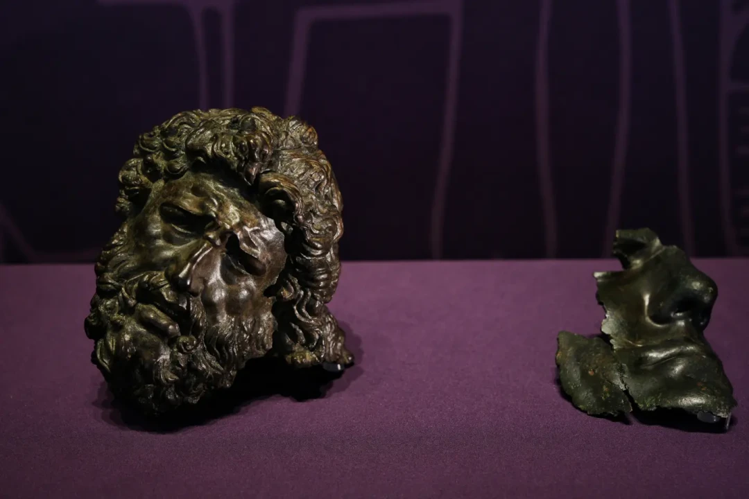 河南博物院「执铜者」闭展倒计时46天: