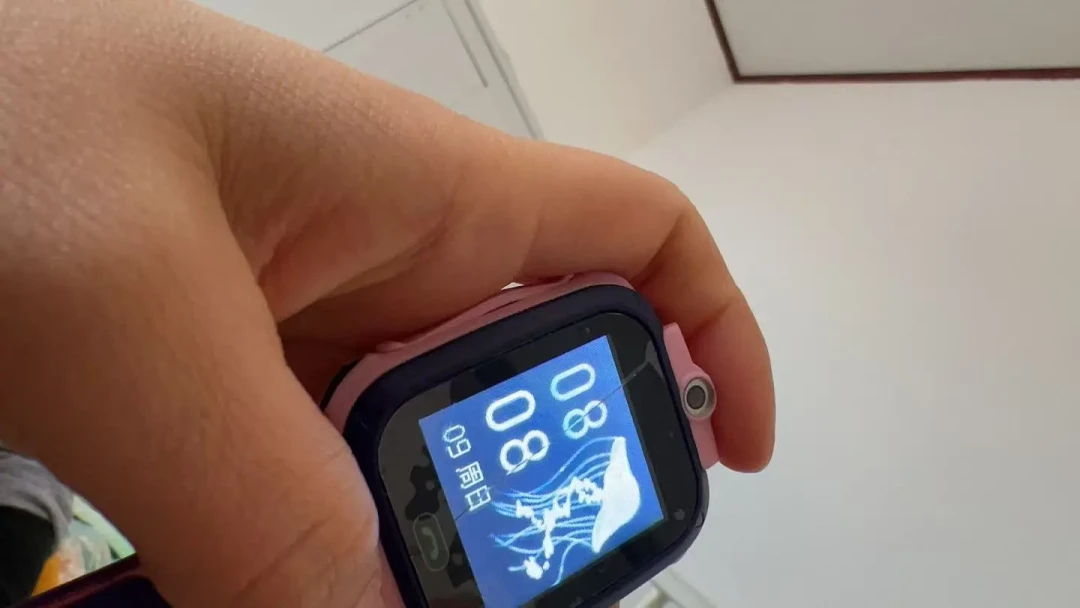 开学季手表好买卡难搞：电话手表用卡的3条官方路线和3个坑，那张179元的「手表卡」可能是物联卡