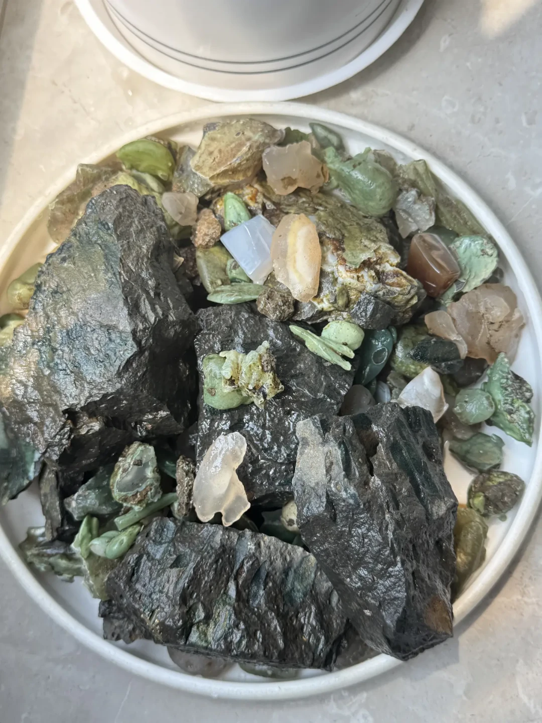 捡了一夏天的石头,到了磨石机