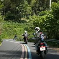 老公要跑山，该不该支持？这条知乎热问才挂了2天：摊开5平台家庭对峙帖和5城陪练账单，该谈的从来不是"支持"
