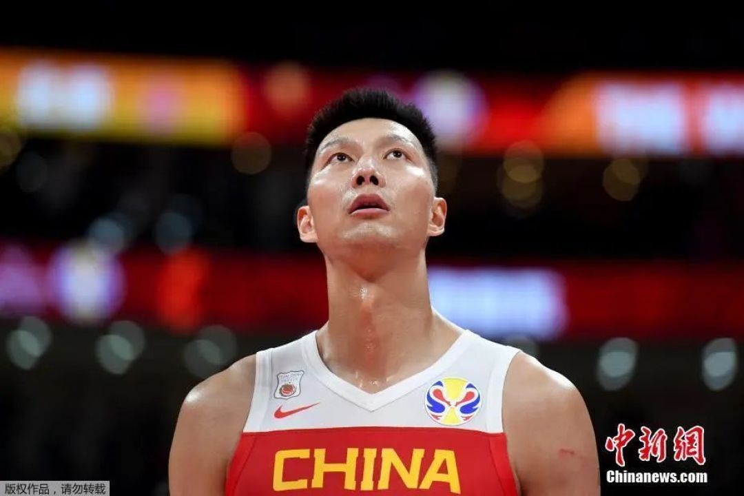 “易建联NBA退休金年入70万”今天刷屏：拿姚明在用的公式算一遍，数字没错，时间全错