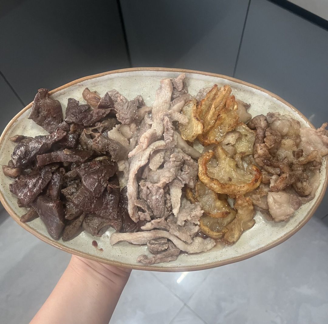 87人连吃4周酸菜,体重纹丝不动:纯肉党跟风