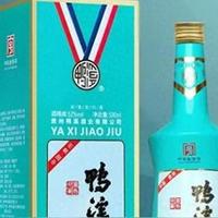 中秋囤鸭溪窖前，先问清一句：这瓶到底是谁家酿的