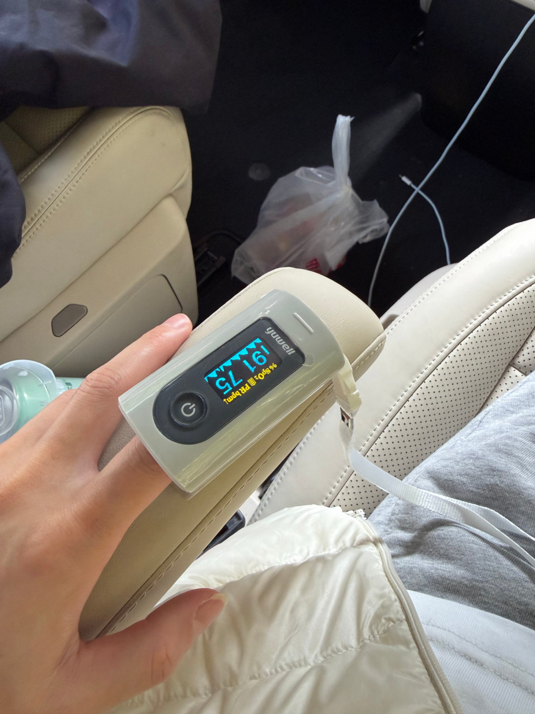 手环测出95,指夹测出70:国庆去高原,这两个血氧数字谁在骗你?