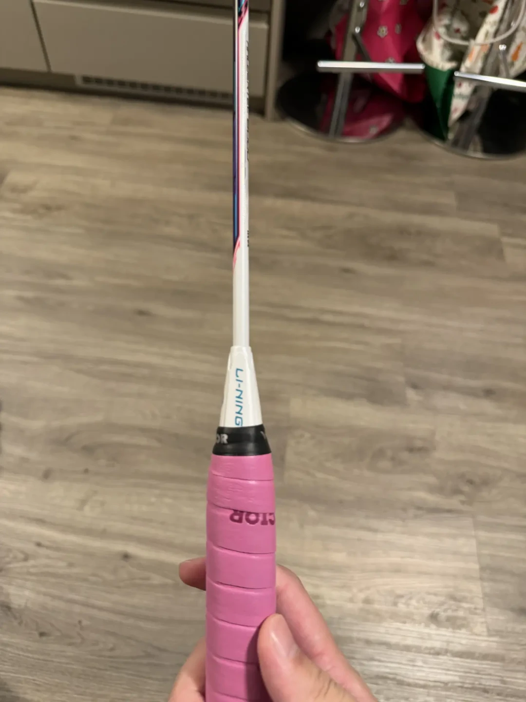 二手100ZZ卖950元，要不要接？对完30条闲鱼避雷帖和近千条评论，先看清拍子的三种
